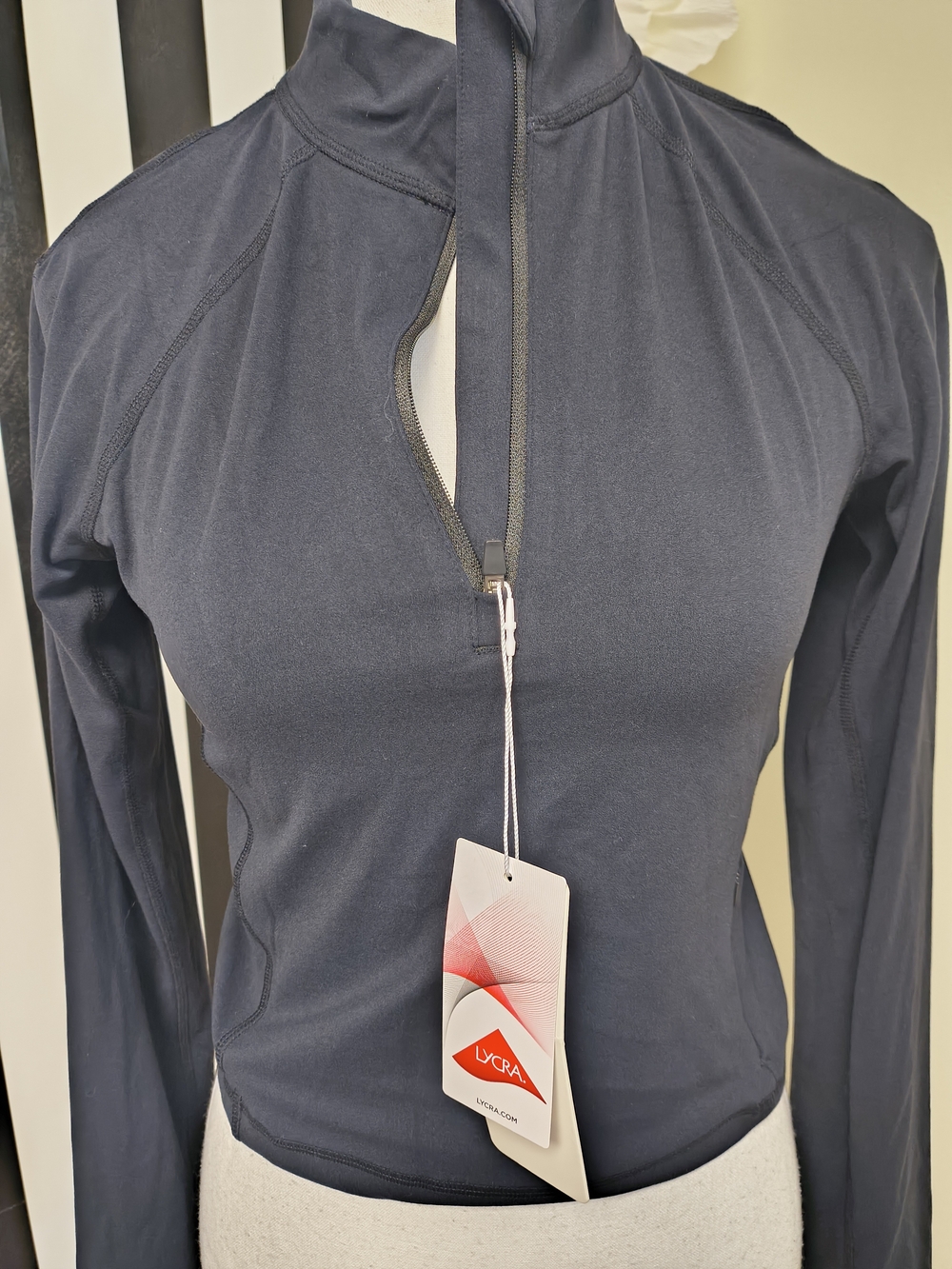 Women's Black Long-Sleeve Half-Zip Active Top - Picture 4 of 4